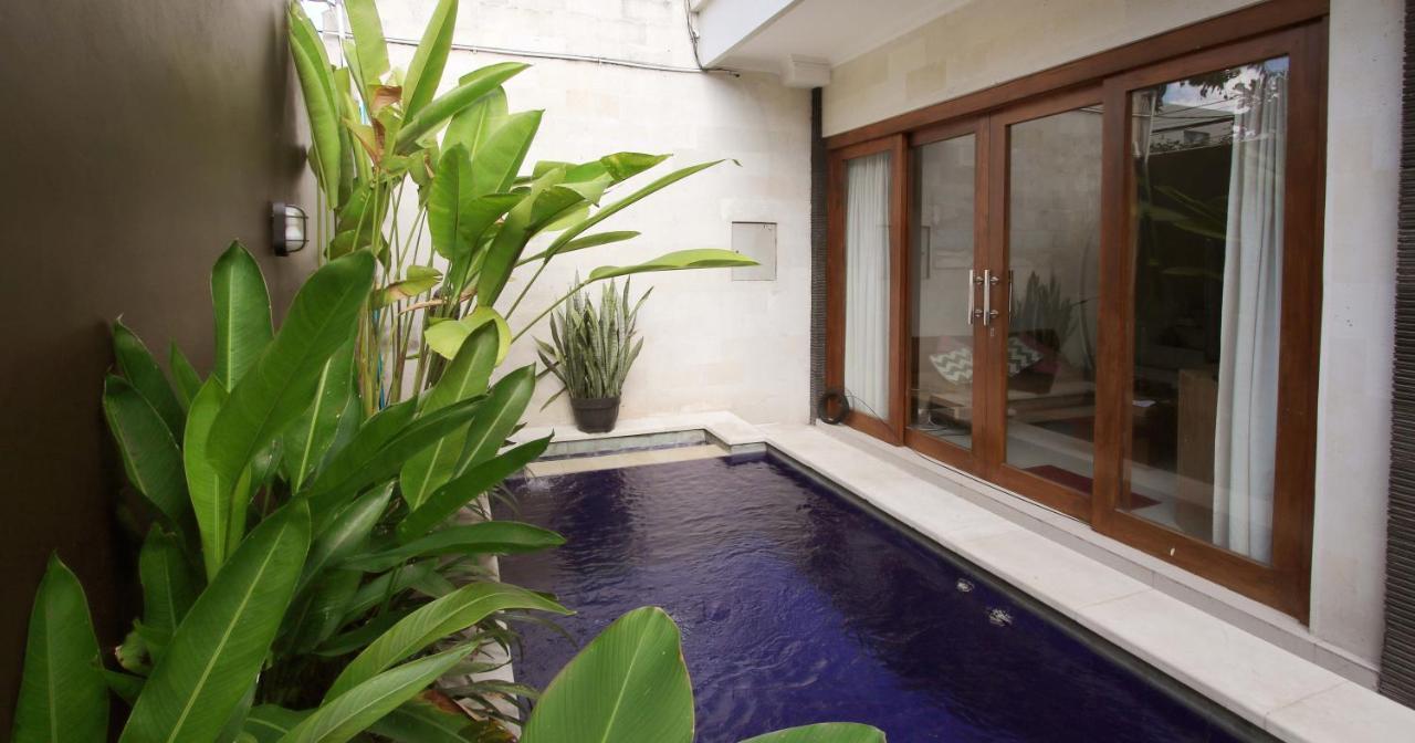 Villa Anyelir Seminyak  Luaran gambar
