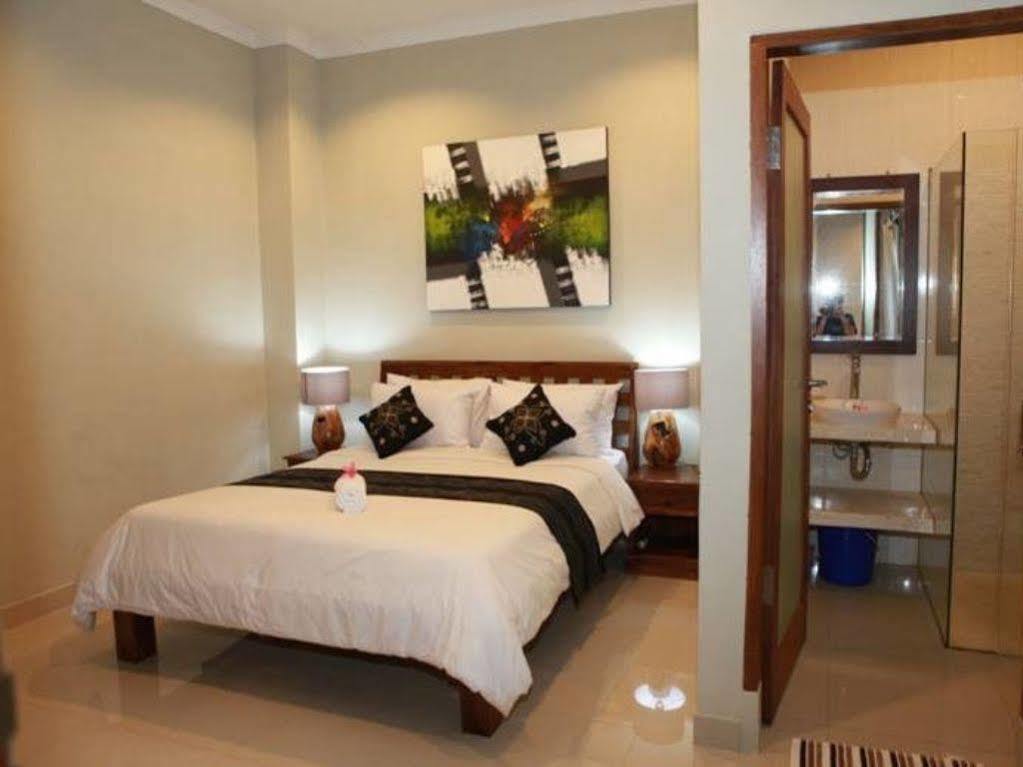 Villa Anyelir Seminyak  Luaran gambar